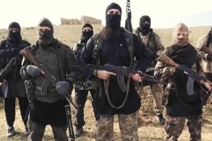 IS-Terroristen im syrischen Rakka